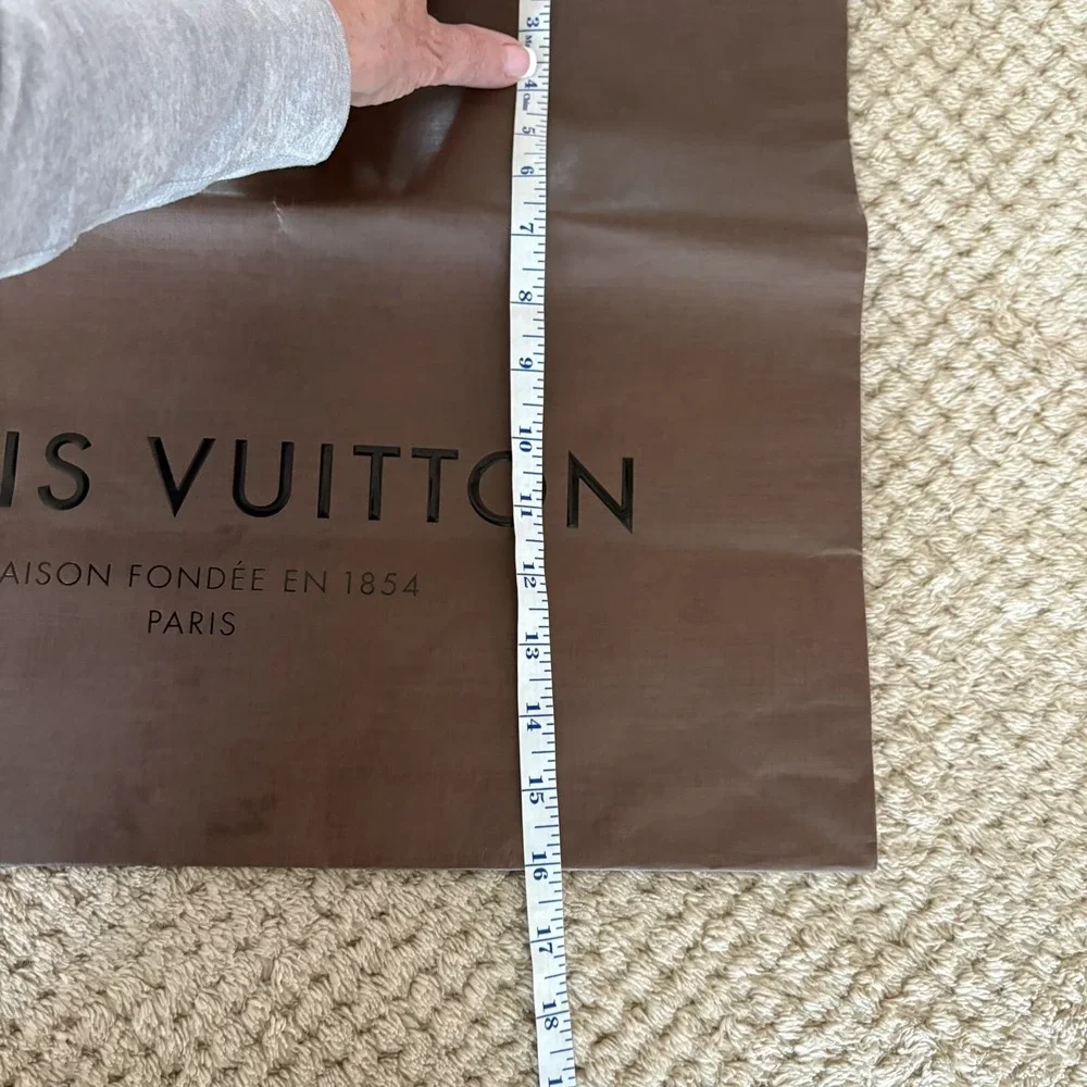 Louis Vuitton Paper Shopping/Gift Bag Classic Brown 19x16x9
